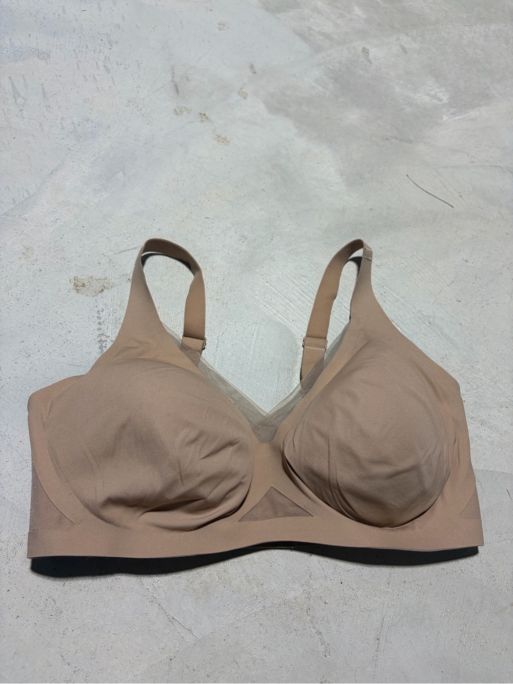 Honeylove nude wireless bra 36DDD(F)/G